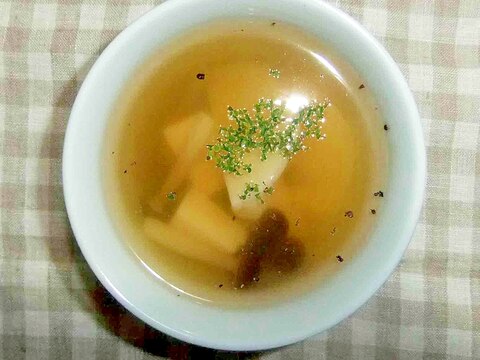 豆腐しめじタケノコの野菜ブイヨンスープ